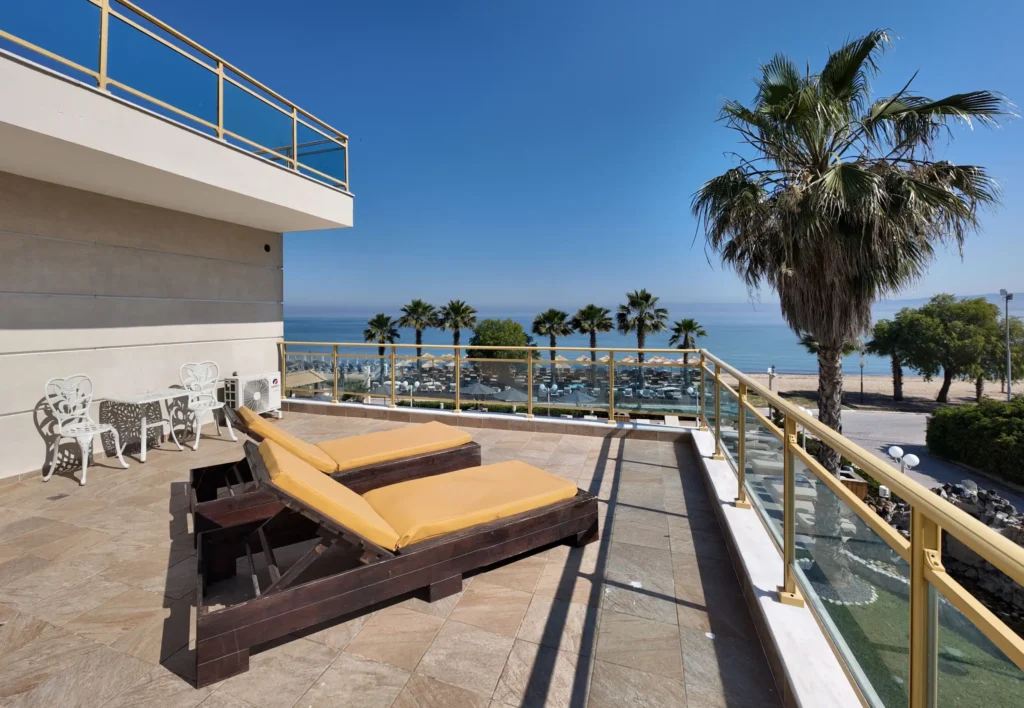 Eona_Beach_Resort (2)
